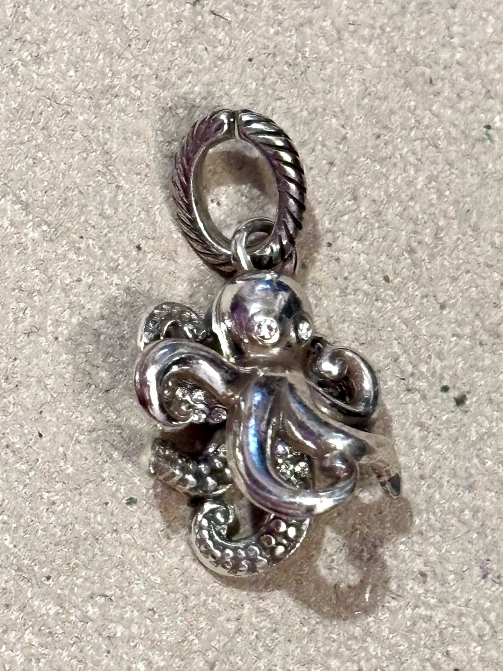 🆕Listing! Brighton Octopus charm Silver with clear crystals Retired & rare